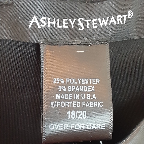 NWT Faux Leather Cargo Pants Distressed Patina - Picture 7 of 13